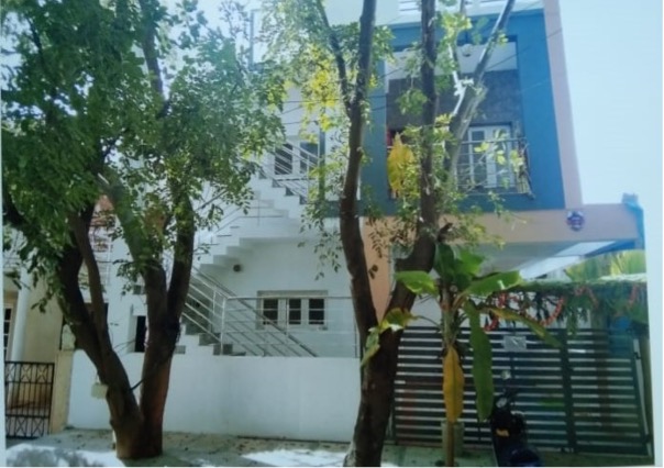 Second Person Image
